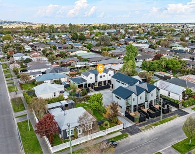 /international/nz/wildberry-street-woolston-canterbury-320100987595/