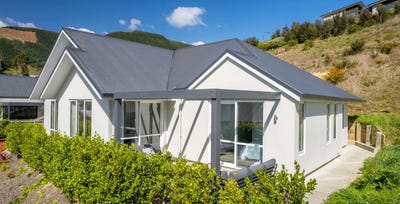 /international/nz/village-lane-stoke-nelson-320107619357/