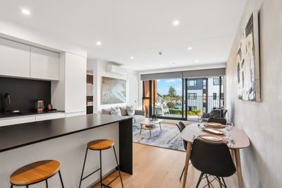 /international/nz/miller-street-point-chevalier-auckland-320108593638/
