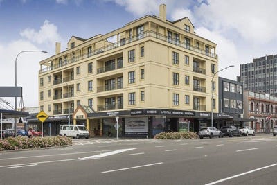 /international/nz/queen-street-city-centre-manawatu-wanganui-320100230507/