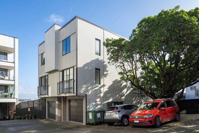 /international/nz/great-north-road-avondale-auckland-320100133817/