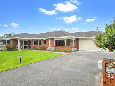 /international/nz/settlers-grove-orewa-auckland-320101058742/