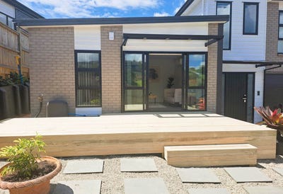 /international/nz/kahu-close-orewa-auckland-320101224410/