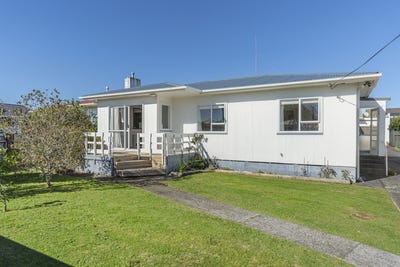 /international/nz/turakina-street-merrilands-taranaki-320107974691/