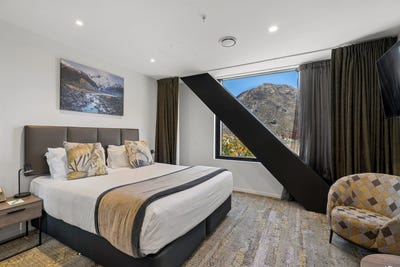 /international/nz/lq-hotel-18-mountain-ash-drive-frankton-otago-320107811896/