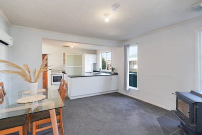 /international/nz/metzger-street-georgetown-southland-320108485357/