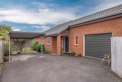 /international/nz/oldham-place-darfield-canterbury-320105768981/