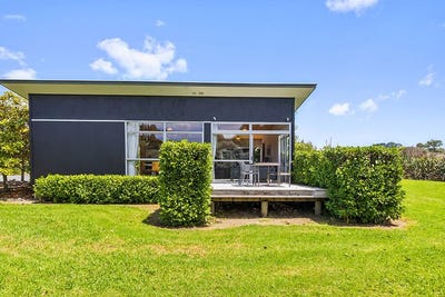 /international/nz/green-road-matakana-auckland-320085613919/
