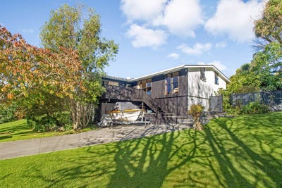 /international/nz/norwood-road-kaiti-gisborne-320108272039/