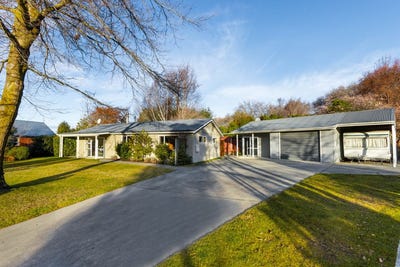 /international/nz/larch-place-wanaka-otago-320100987557/?lang=zh-cn