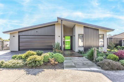 /international/nz/kohikiko-place-golden-bay-tasman-320097537732/