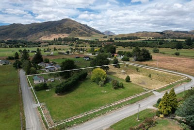 /international/nz/roches-lane-athol-southland-320107186964/