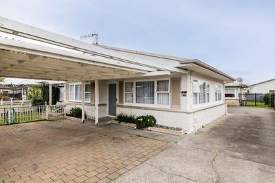 /international/nz/taradale-road-marewa-hawke-s-bay-320100902967/