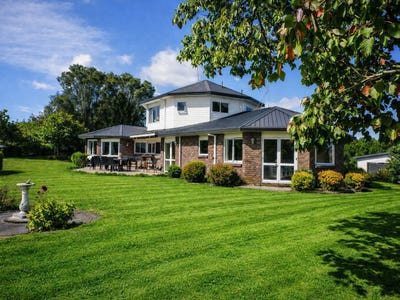 /international/nz/moorfield-road-te-kauwhata-waikato-320106159856/