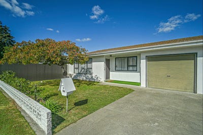 /international/nz/lane-street-mahora-hawke-s-bay-320107064152/