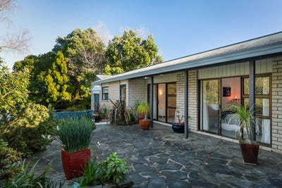 /international/nz/koutunui-road-athenree-bay-of-plenty-320108485423/