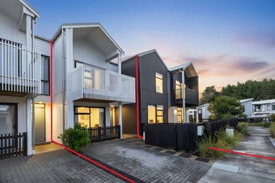 /international/nz/wai-place-westgate-auckland-320108485474/
