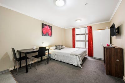 /international/nz/aitken-street-thorndon-gisborne-320107092255/