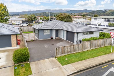 /international/nz/golders-road-elderslea-wellington-320108528094/
