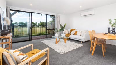 /international/nz/malaga-crescent-harewood-canterbury-320107186857/