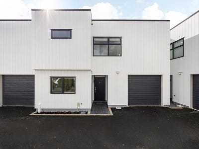 /international/nz/massey-street-frankton-waikato-320107444233/