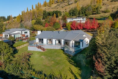 /international/nz/lindmore-lane-lower-shotover-otago-320107525134/