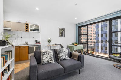 /international/nz/the-terrace-wellington-central-gisborne-320098384942/