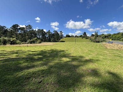 /international/nz/hurford-road-hurford-taranaki-320105399011/