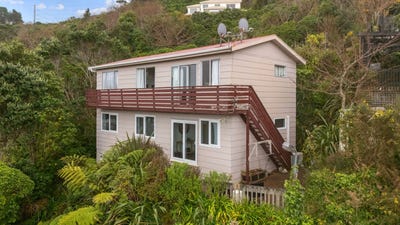 /international/nz/winston-street-crofton-downs-gisborne-320100571818/