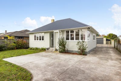 /international/nz/holland-road-fairfield-waikato-320108457376/