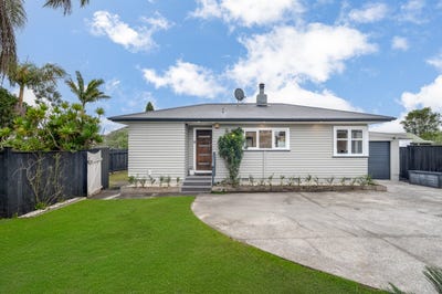 /international/nz/moore-street-howick-auckland-320100930708/