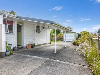 /international/nz/eastons-road-westport-west-coast-320107064555/