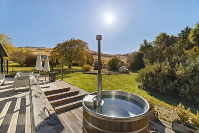 /international/nz/littles-road-dalefield-otago-320107705924/