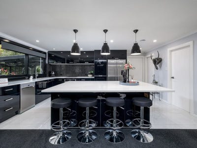 /international/nz/lower-hook-road-waimate-canterbury-320106507358/