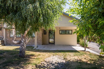 /international/nz/aronui-road-alexandra-otago-320100781928/
