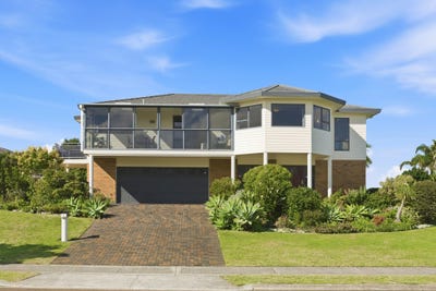 /international/nz/santa-fe-key-papamoa-bay-of-plenty-320108485081/