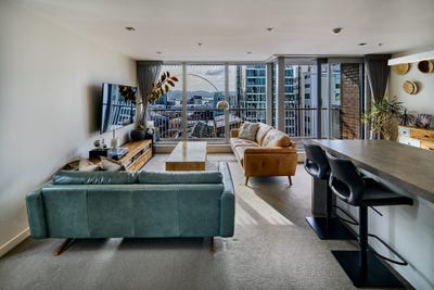 /international/nz/tennyson-street-te-aro-wellington-320108485207/