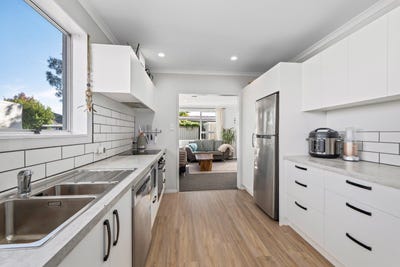 /international/nz/leefield-street-blenheim-marlborough-320107187288/