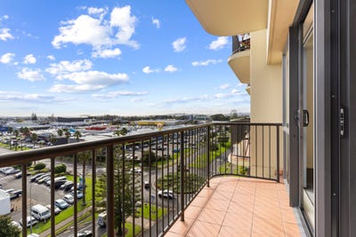 /international/nz/ronwood-avenue-manukau-auckland-320100759127/