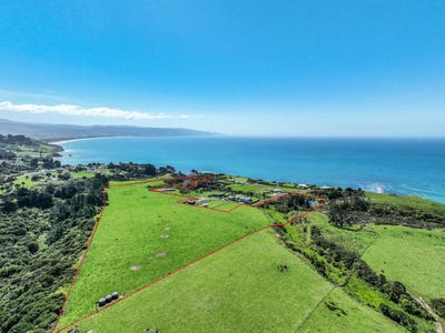 /international/nz/lots-100-and-201-waihinahina-way-mahia-hawke-s-bay-320103441704/