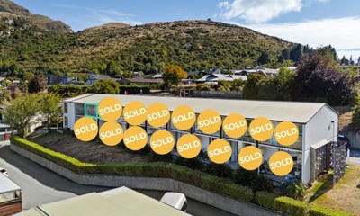 /international/nz/lake-avenue-frankton-otago-320098263487/