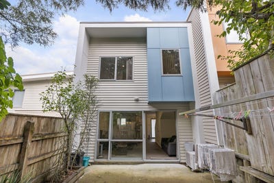 /international/nz/chelmsford-street-ngaio-gisborne-320107619817/