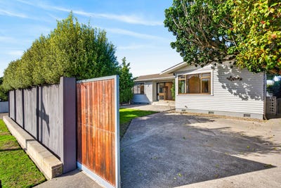 /international/nz/harold-holt-avenue-pirimai-hawke-s-bay-320108593744/