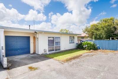 /international/nz/denbigh-street-feilding-manawatu-wanganui-320105227650/
