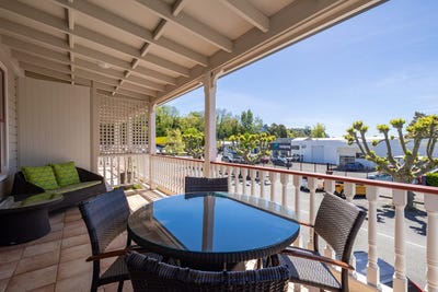 /international/nz/south-street-nelson-nelson-320103511488/