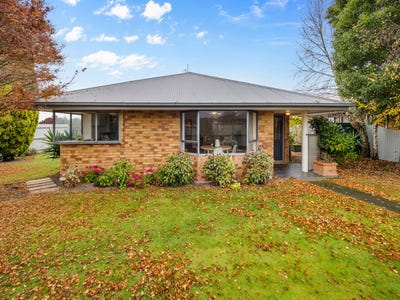 /international/nz/oxford-street-ashburton-canterbury-320108326540/