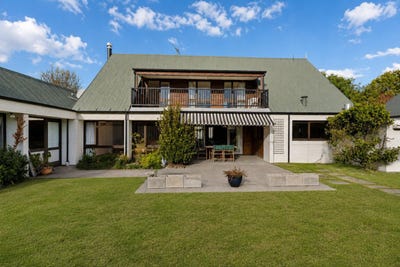 /international/nz/innes-road-st-albans-canterbury-320108621504/