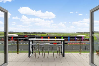 /international/nz/hampton-downs-road-hampton-downs-waikato-320102929803/