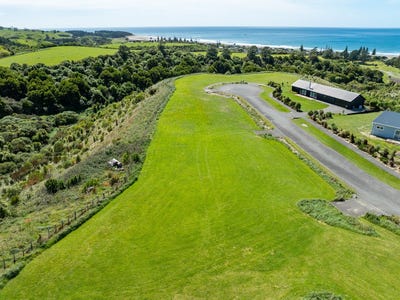 /international/nz/tama-road-riversdale-beach-wellington-320104142517/
