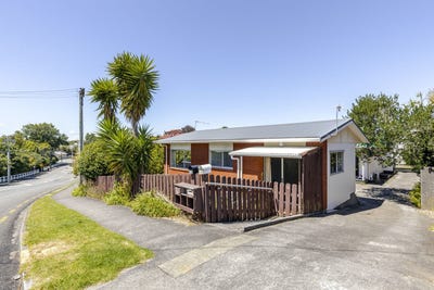/international/nz/hori-street-vogeltown-taranaki-320105514764/